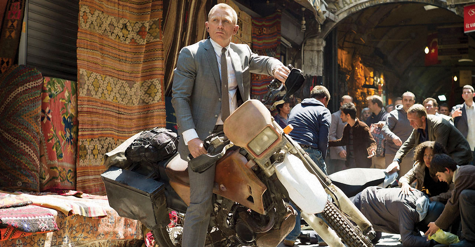 SKYFALL ISTANBUL SCENE